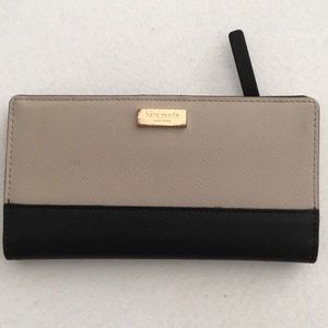 Kate Spade Newbury Stacy wallet